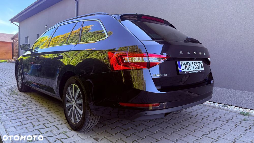 Skoda Superb 2.0 TDI SCR Ambition DSG - 6