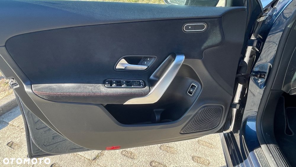 Mercedes-Benz Klasa A 200 AMG Line 7G-DCT - 11