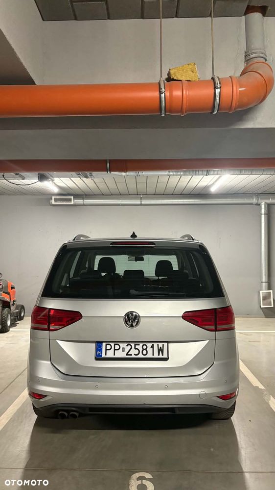 Volkswagen Touran 1.4 TSI BMT Comfortline DSG - 4