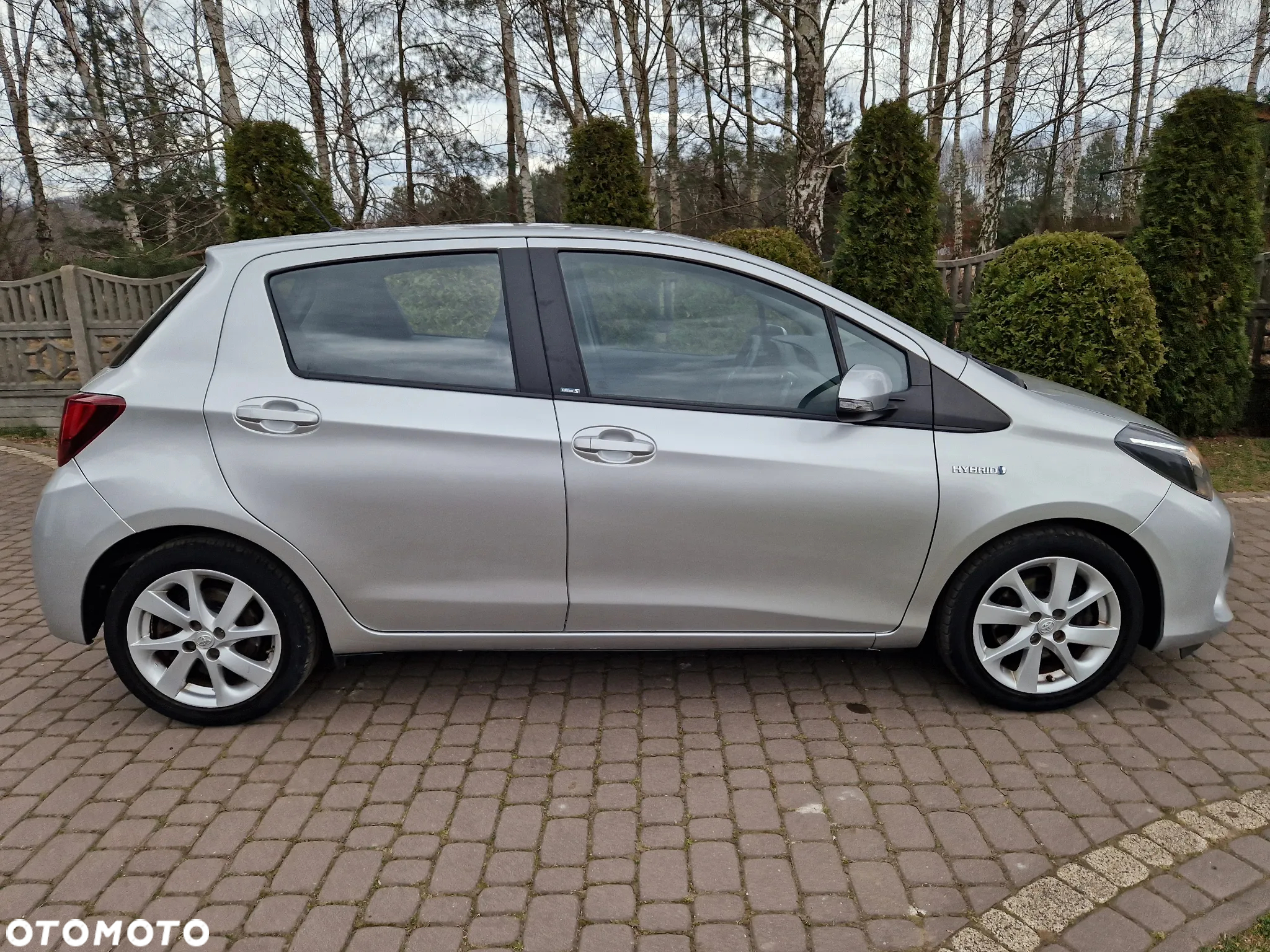Toyota Yaris - 4
