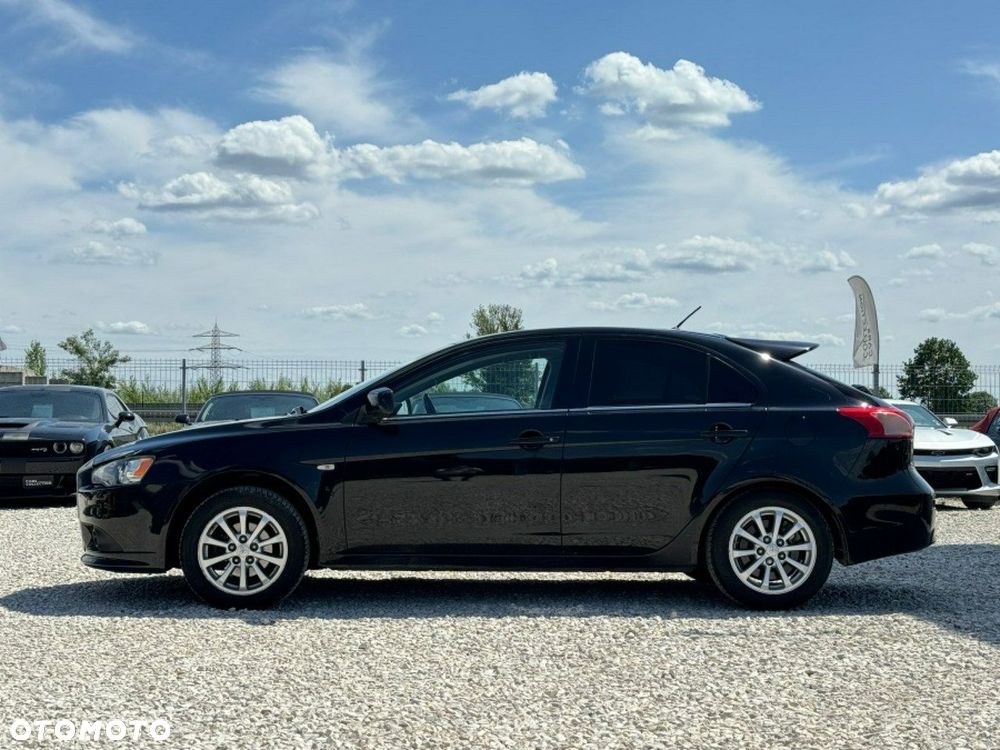 Mitsubishi Lancer - 7