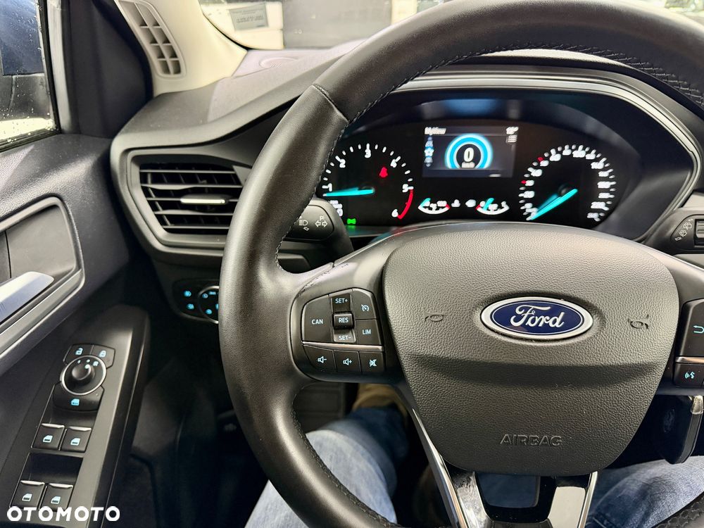Ford Focus 1.5 EcoBlue STart-Stopp-System TITANIUM - 24