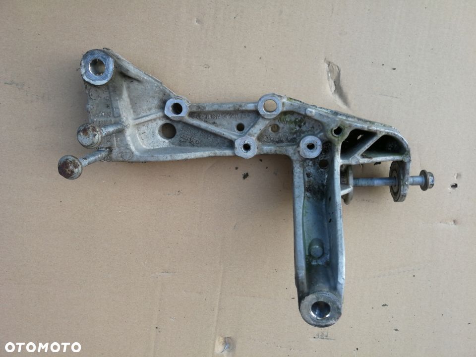 Wspornik wahacza prawy 1K0199296 E F  VW Golf V Touran - 1
