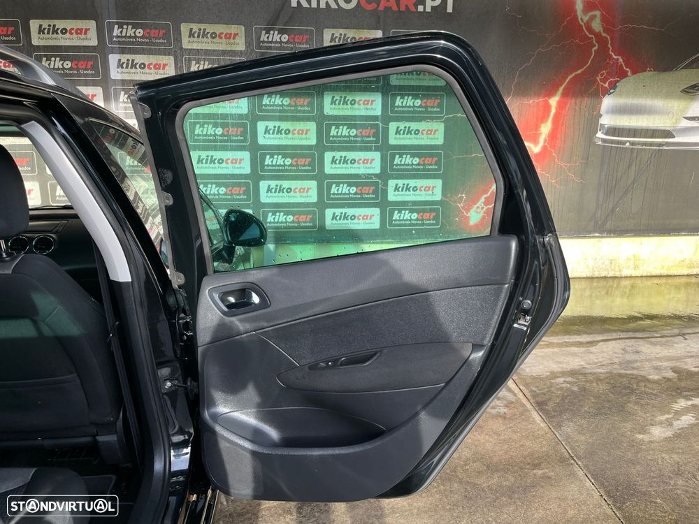 Peugeot 308 SW 1.6 e-HDi Allure CVM6 - 40