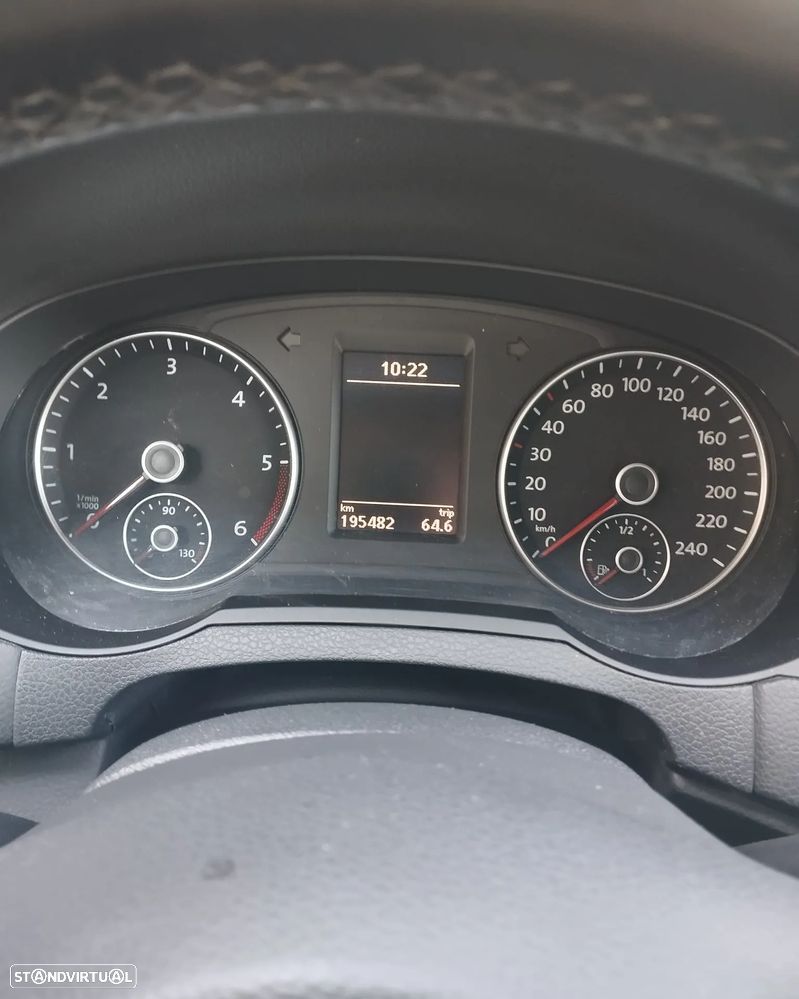 VW Sharan 2.0 TDI Confortline - 12