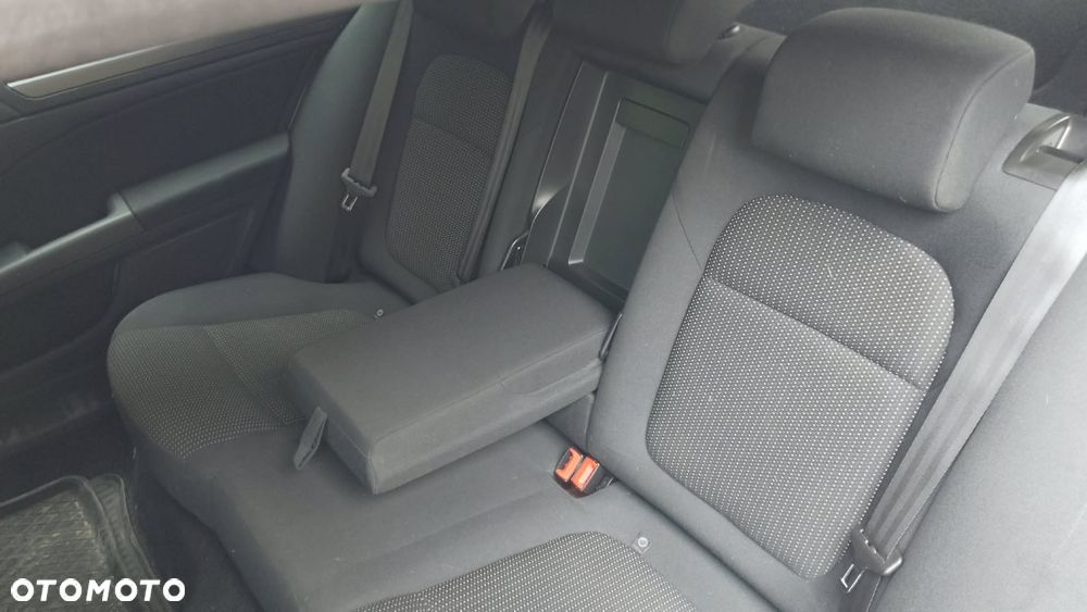Skoda Superb 2.0 TDI Active - 28