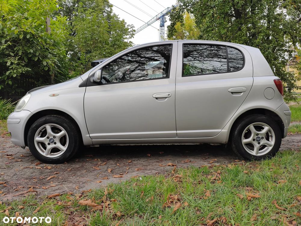 Toyota Yaris 1.0 Unlimited - 28