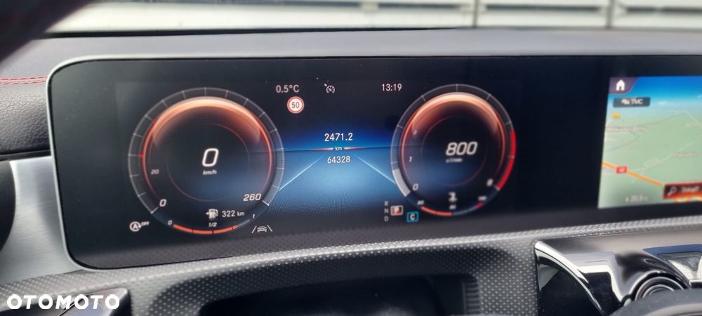 Mercedes-Benz CLA - 21