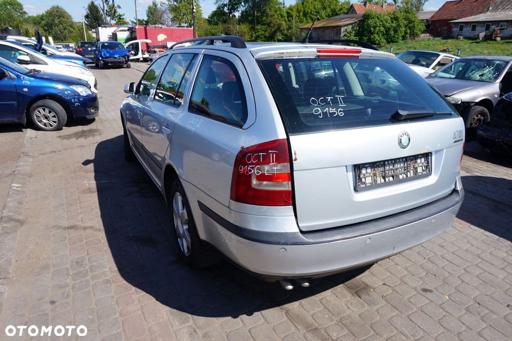 SKODA OCTAVIA II 1Z3 LIFT KOMBI 2008 9156 1.9 TDI BXE 105KM JCR SREBRNY na części - 3