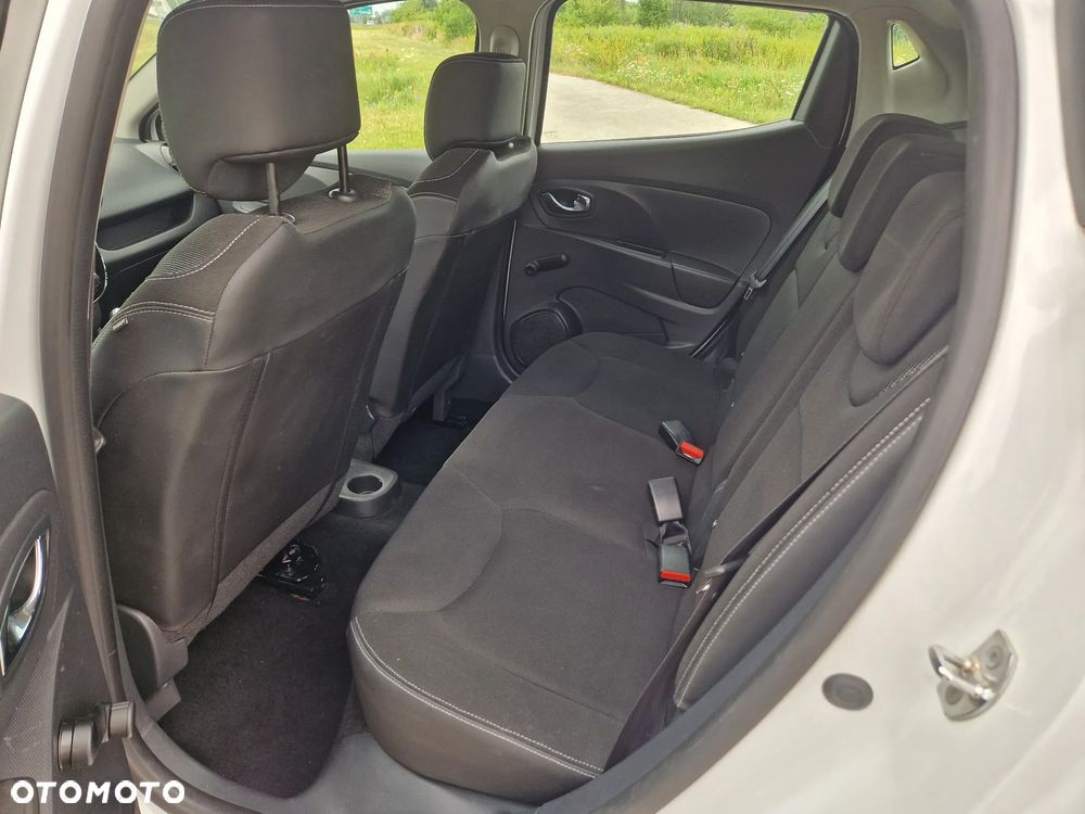 Renault Clio - 18