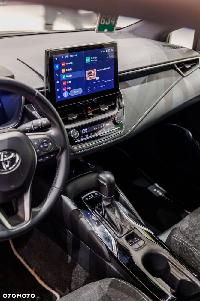 Toyota Corolla 1.8 Hybrid Comfort - 36