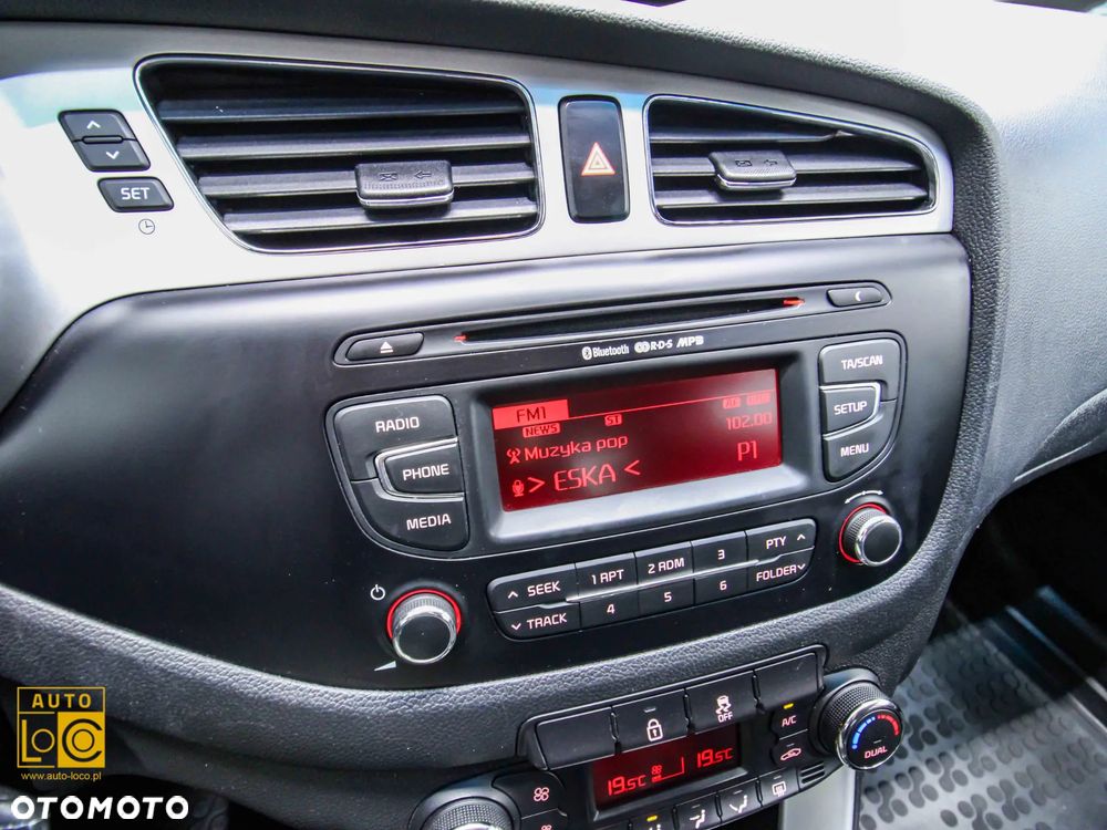 Kia Ceed Cee'd 1.6 GDI M - 19