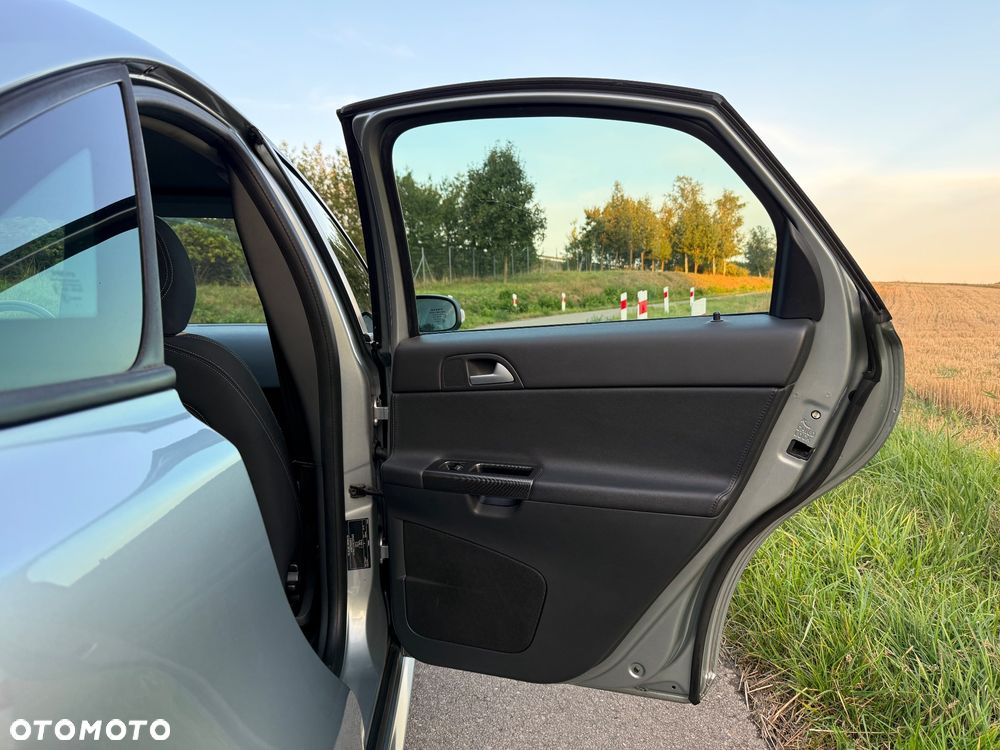 Volvo S40 2.0D R-Design Momentum - 14
