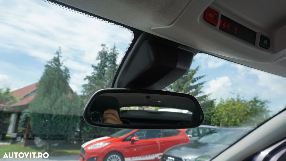 Citroën C4 Cactus 1.5 BlueHDi S&S BVM6 Live - 29
