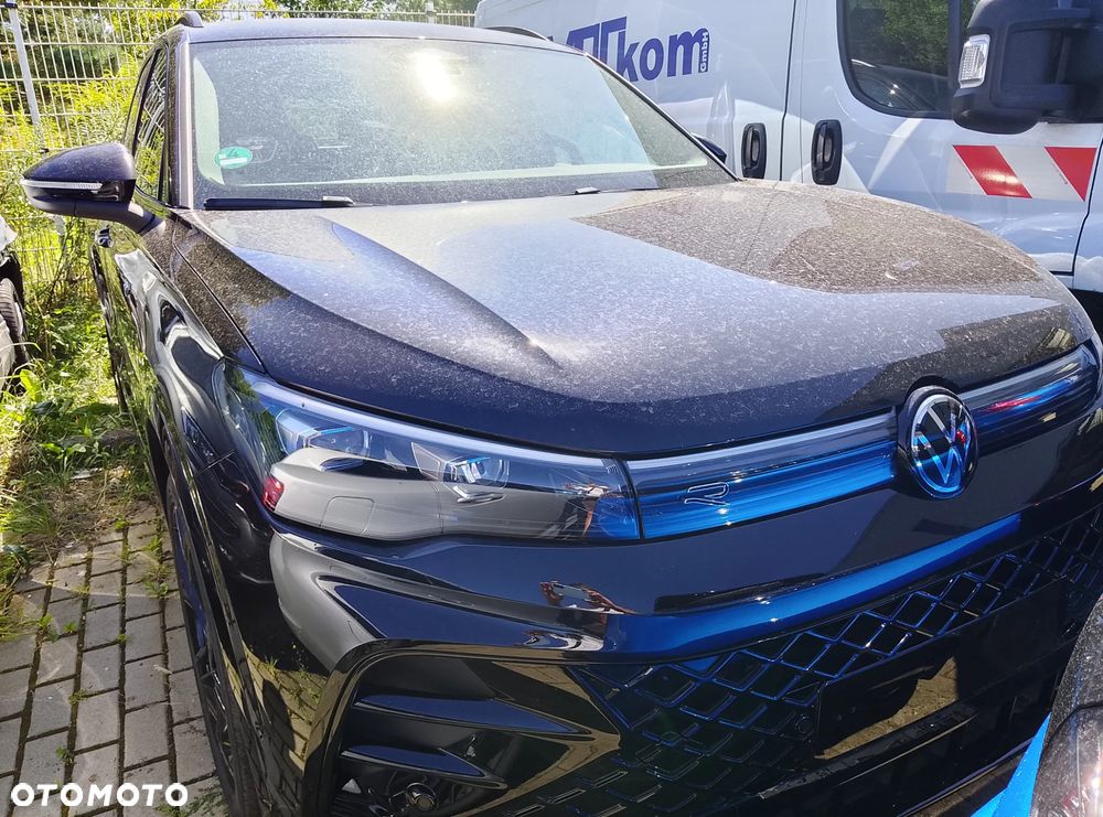 Volkswagen Tiguan - 2