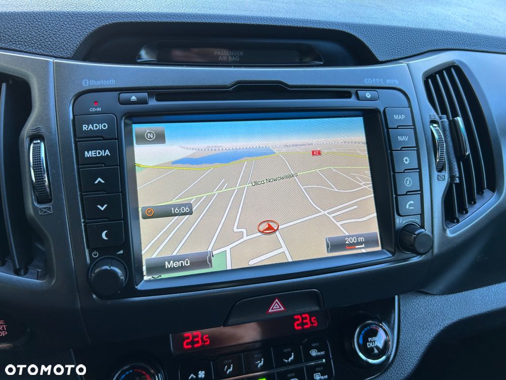 Kia Sportage 2.0 XL 2WD - 18