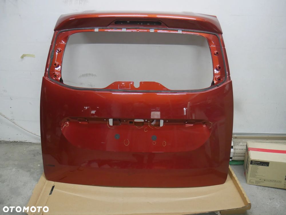KLAPA BAGAŻNIKA RENAULT KANGOO IV TOWNSTAR 21- - 1
