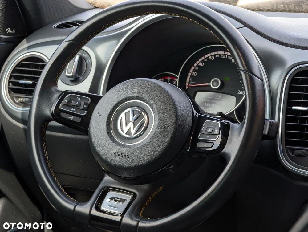 Volkswagen Beetle - 24