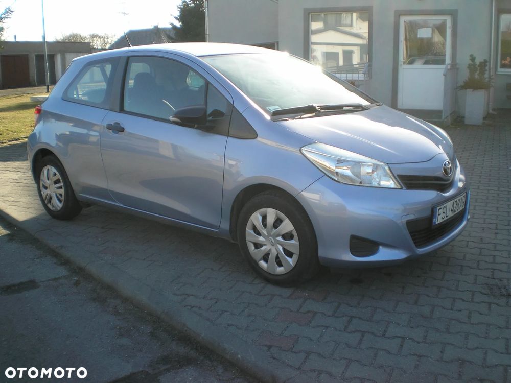 Toyota Yaris 1.0 VVT-i Cool - 4