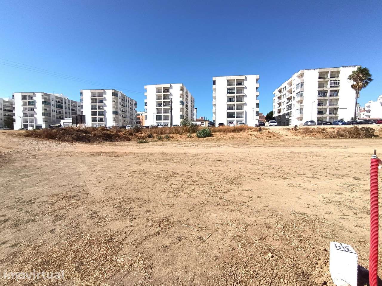 Terrenos para construção de moradias entre o Mar, a Cidade e a... - Grande imagem: 4/17