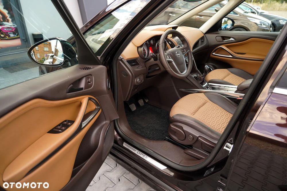 Opel Zafira - 21