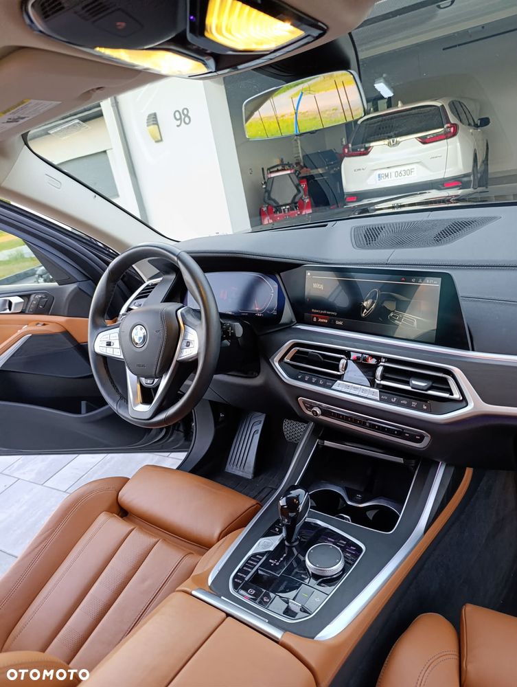 BMW X7 xDrive40i - 21