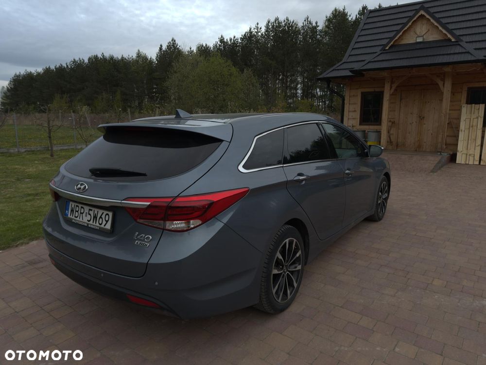 Hyundai i40 Kombi blue 1.7 CRDi DCT Style - 3