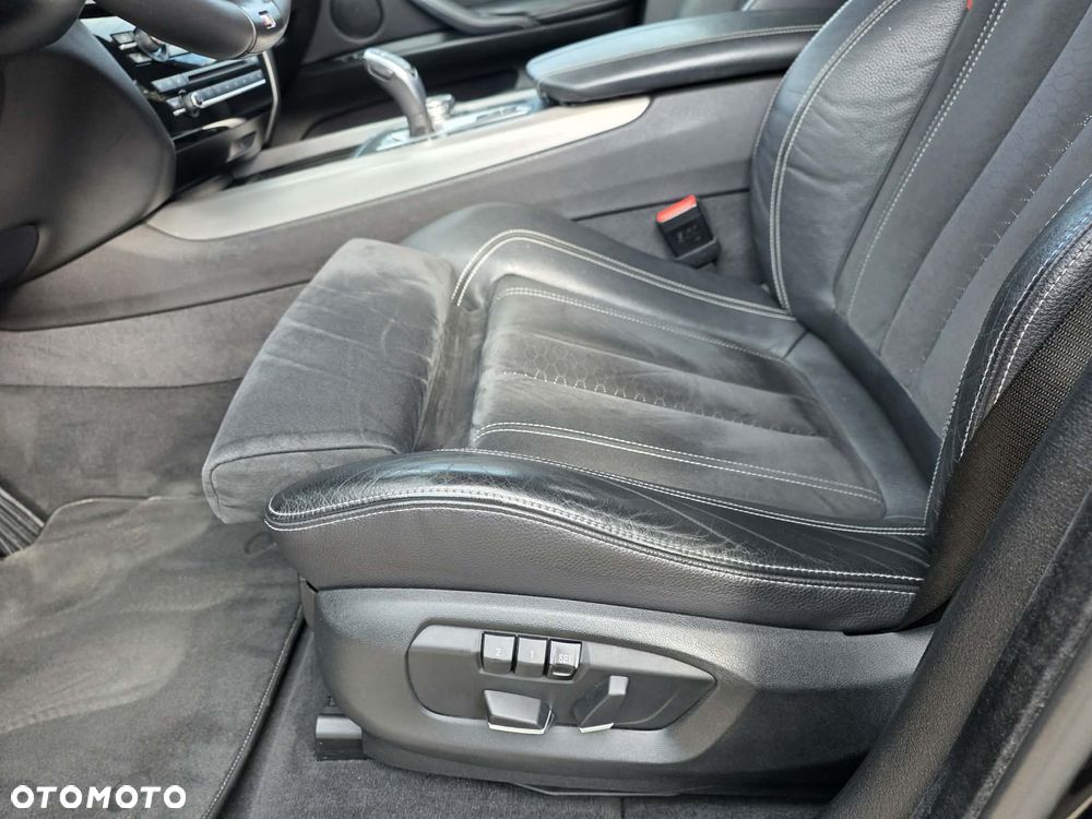BMW X5 xDrive25d - 11