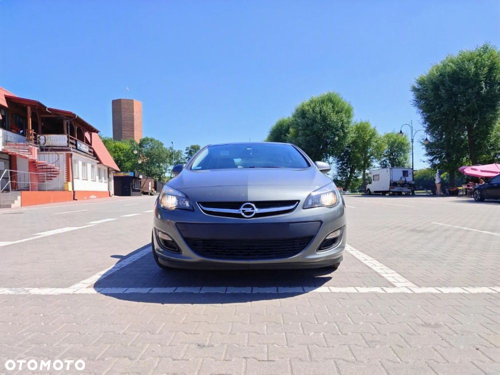 Opel Astra 1.4 T EU6 - 4