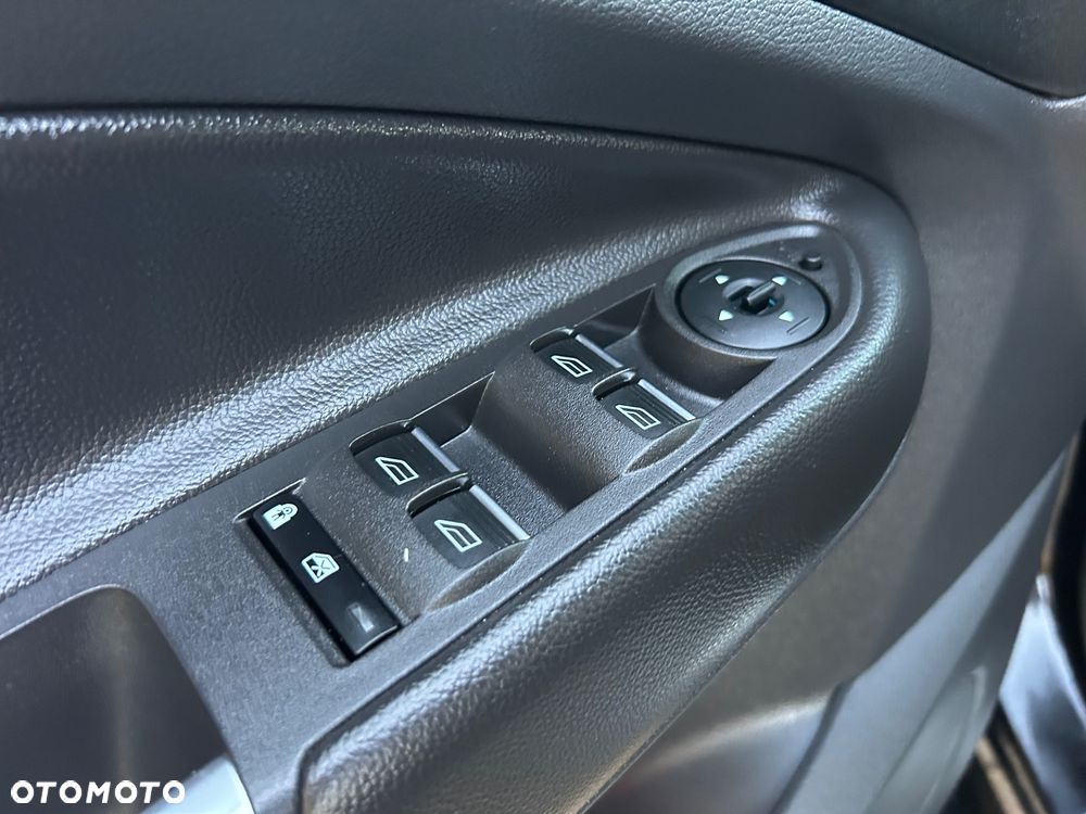 Ford Kuga 2.0 TDCi 4x4 ST-Line - 26