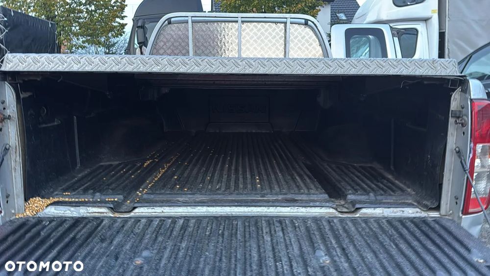 Nissan Navara ver-2-5-d-fe - 16