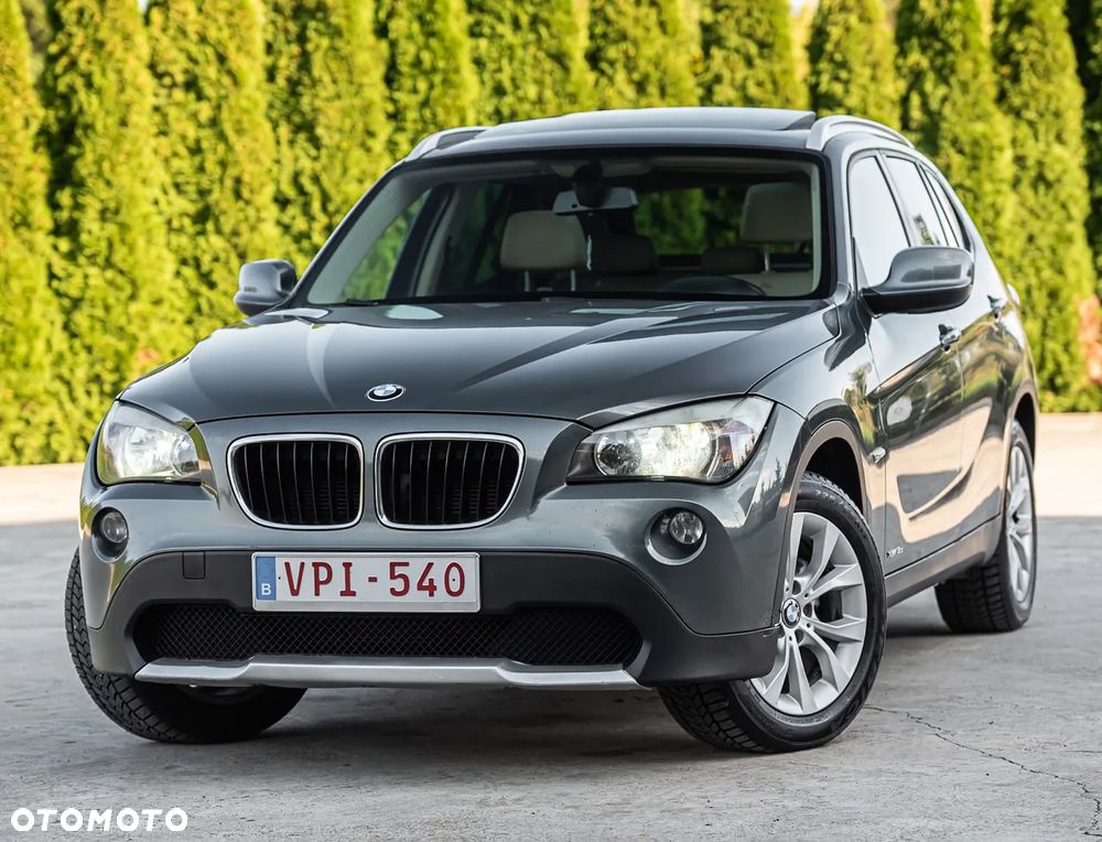 BMW X1 xDrive18d xLine - 11