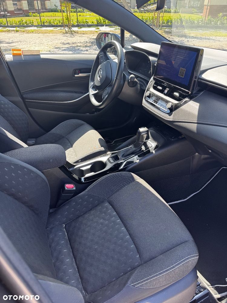 Toyota Corolla 1.8 Hybrid Comfort - 6