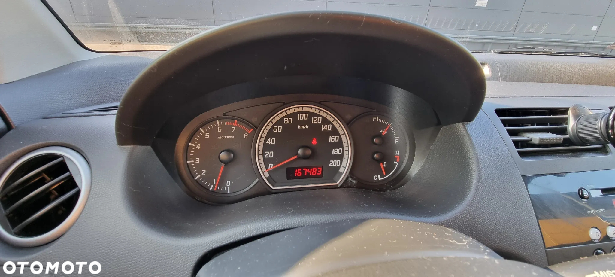 Suzuki Swift 1.3 Classic - 3