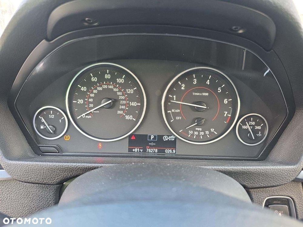 BMW Seria 3 330i xDrive M Sport - 27