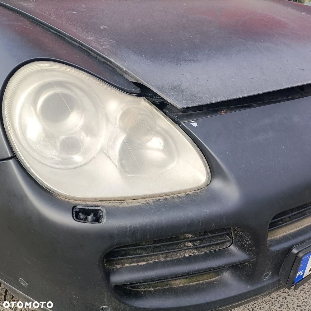 Porsche Cayenne - 26