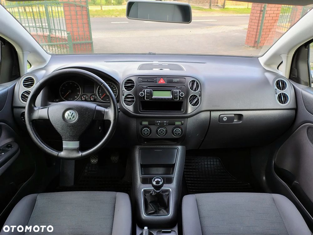 Volkswagen Golf Plus 1.6 Trendline - 12