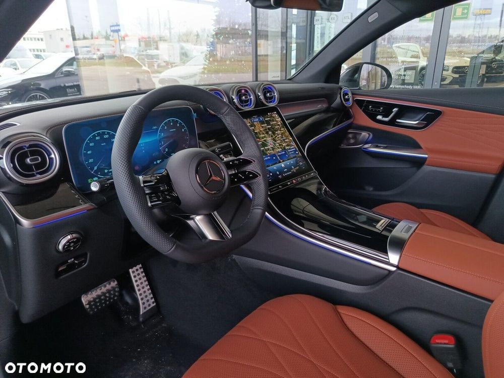 Mercedes-Benz GLC - 9