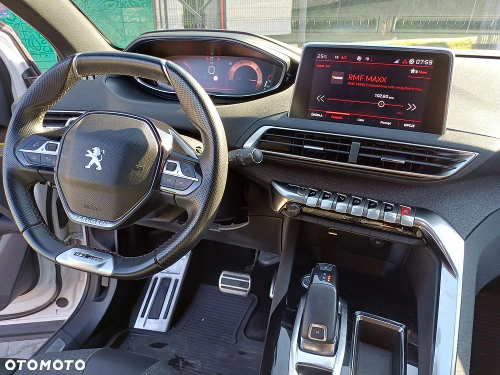 Peugeot 3008 - 14
