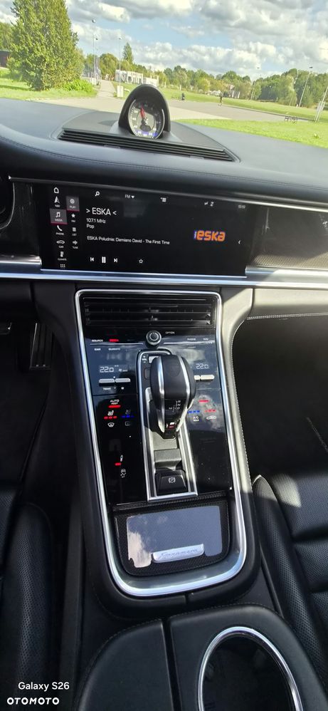 Porsche Panamera 4S Executive - 12