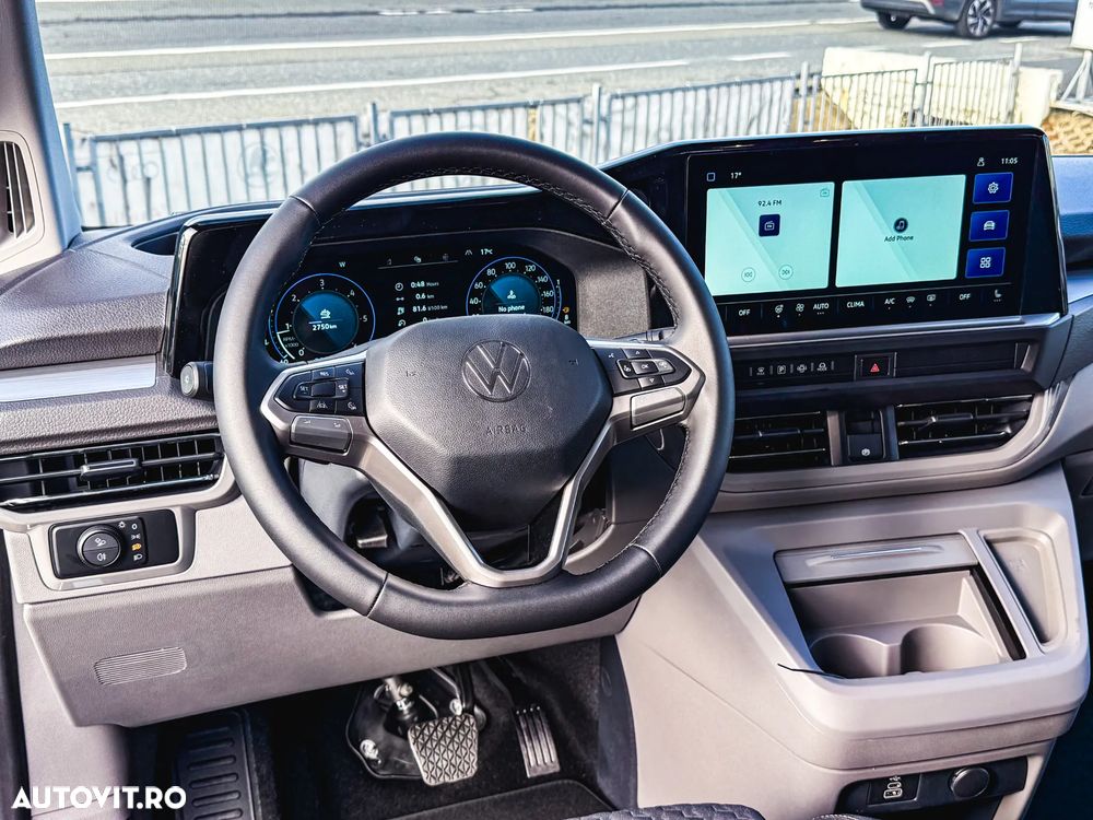 Volkswagen Caravelle - 18