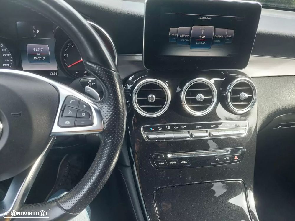 Mercedes-Benz GLC 250 d 4Matic 9G-TRONIC AMG Line - 10