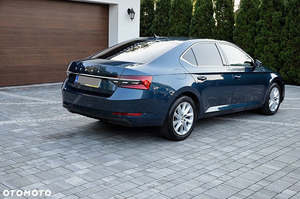 Skoda Superb 2.0 TDI SCR Active DSG - 6