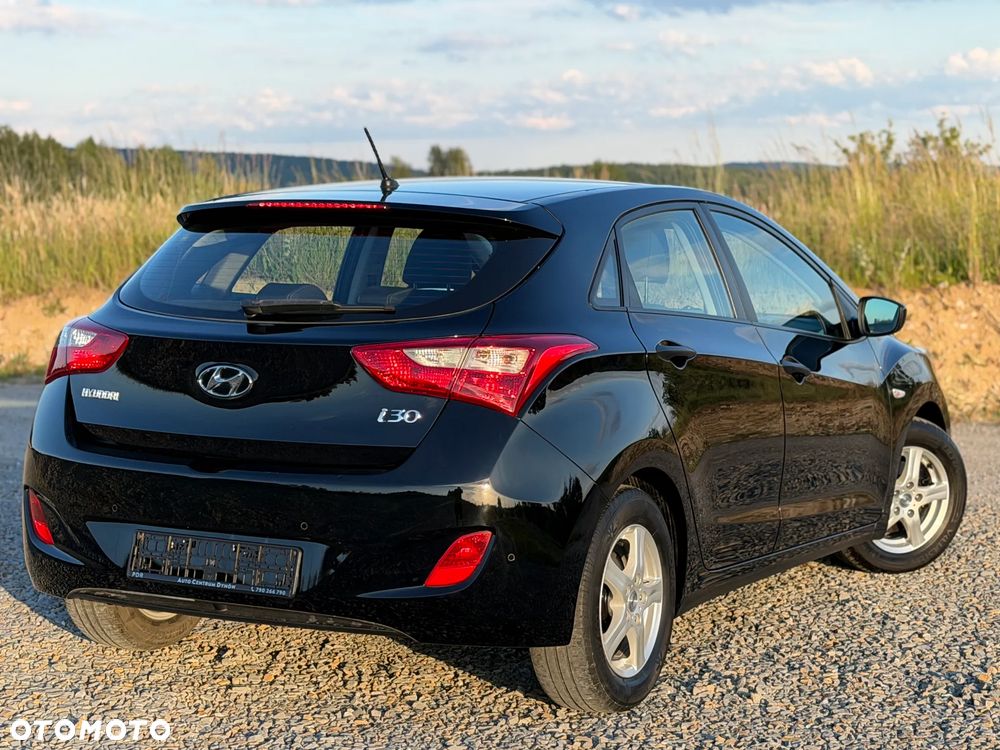 Hyundai i30 1.4 Classic - 12