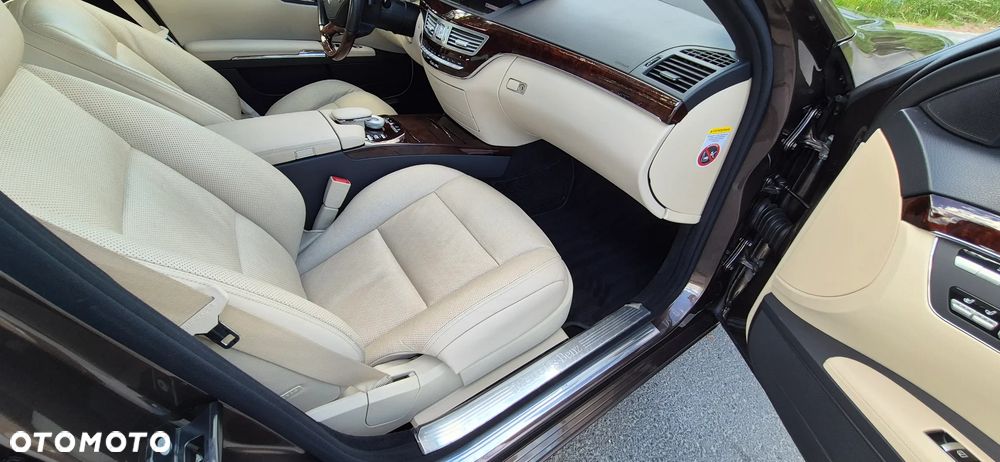 Mercedes-Benz Klasa S 500 BlueEFFICIENCY 4-Matic - 14