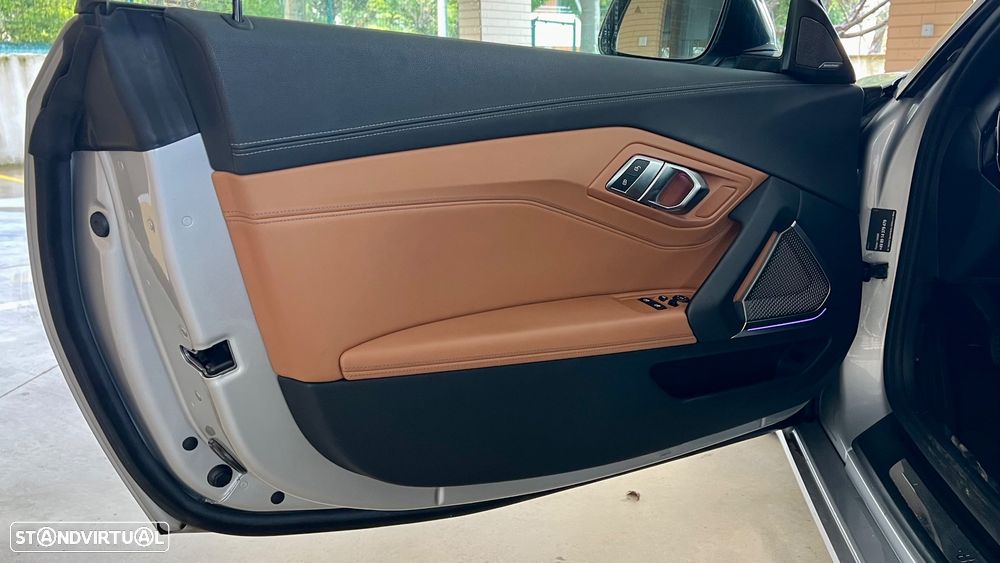 BMW Z4 sDrive20i Sport Line - 10