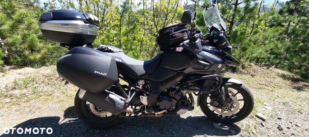 Suzuki V-STROM - 1