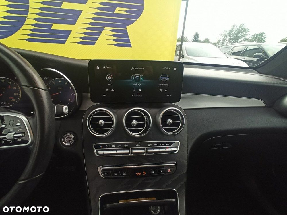 Mercedes-Benz GLC 300 4Matic 9G-TRONIC - 18