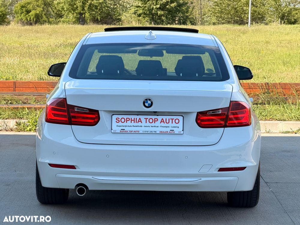 BMW Seria 3 320d Sport-Aut. Blue Performance Modern Line - 21