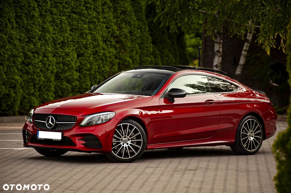 Mercedes-Benz Klasa C 300 d 4Matic 9G-TRONIC AMG Line - 8
